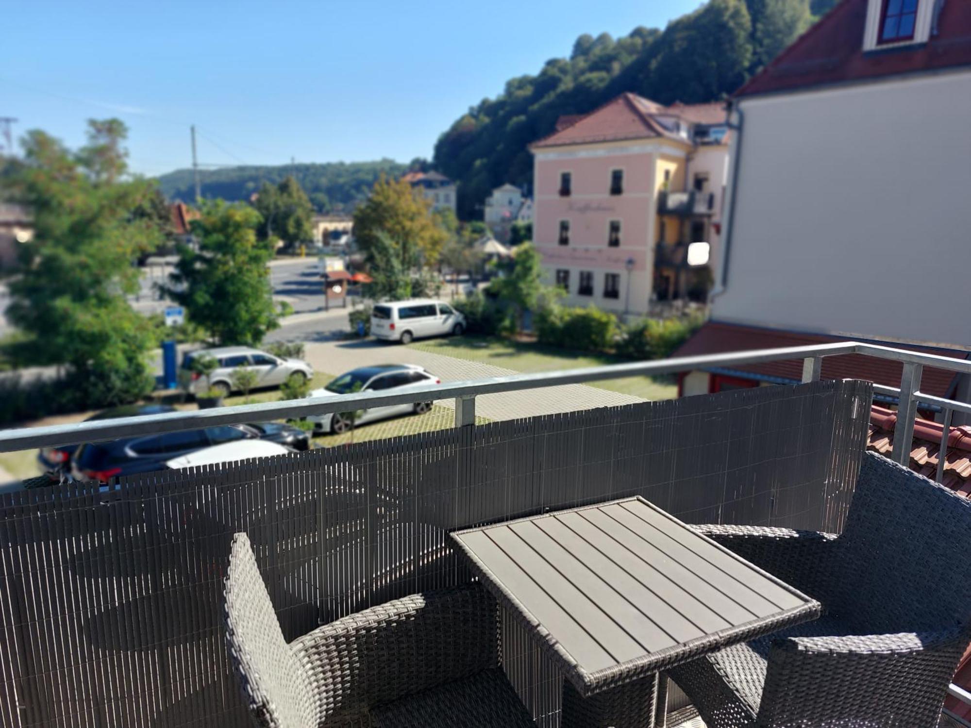 Luxurioese Ferienwohnungen Кёнигштайн-ан-дер-Эльбе Экстерьер фото